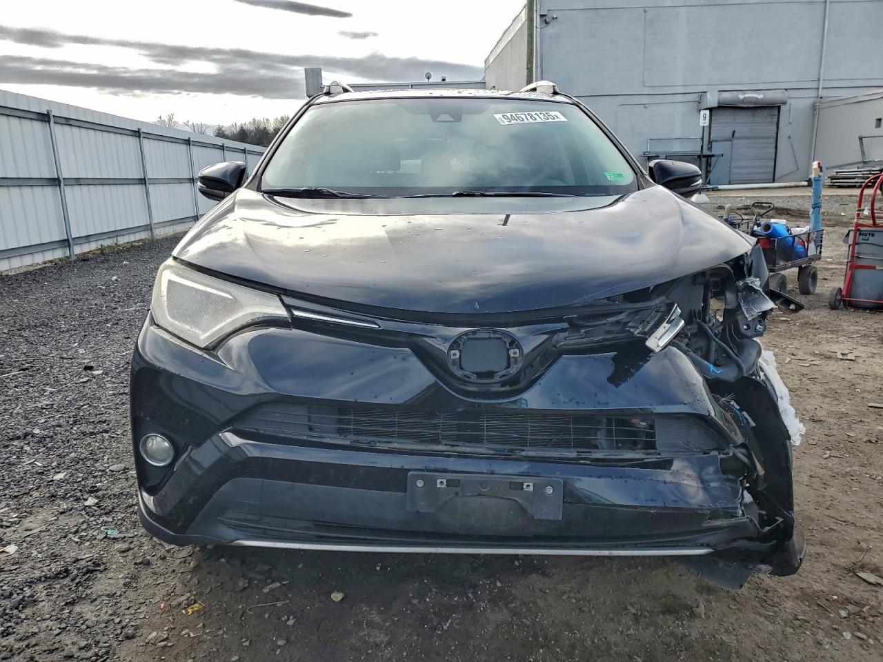 Toyota RAV4 Xle Image 7