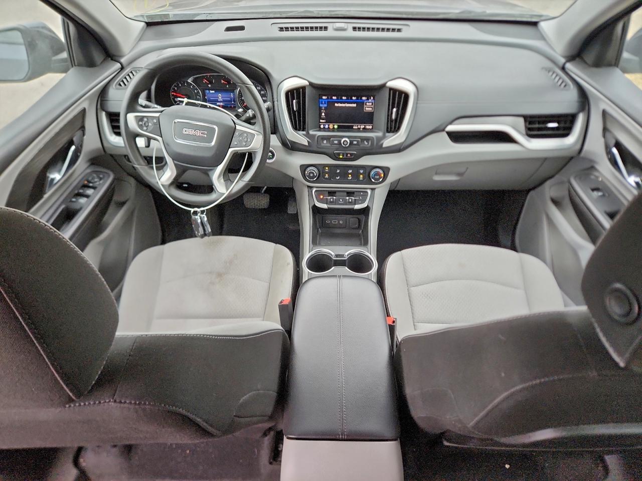 GMC Terrain Sle Image 3