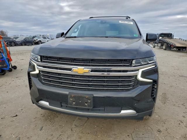 Chevrolet Suburban C1500 Lt Image 5