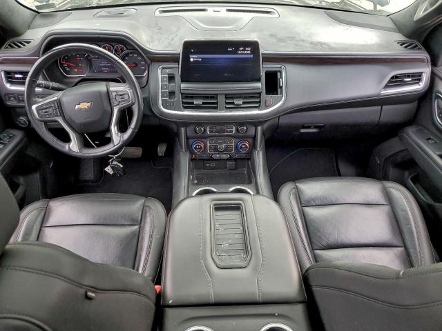 Chevrolet Suburban C1500 Lt Image 4