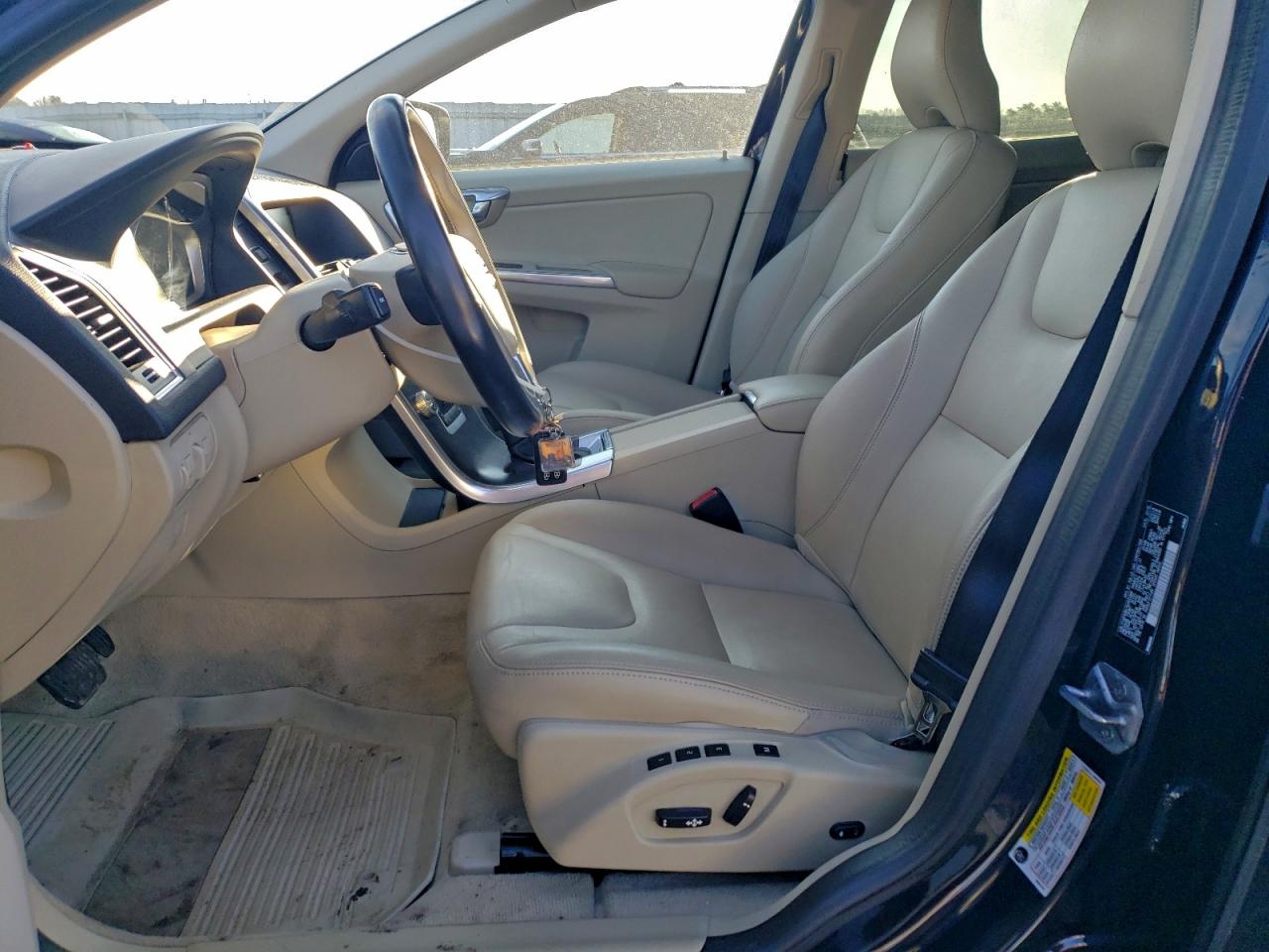 Volvo XC60 T5 Premier Image 5