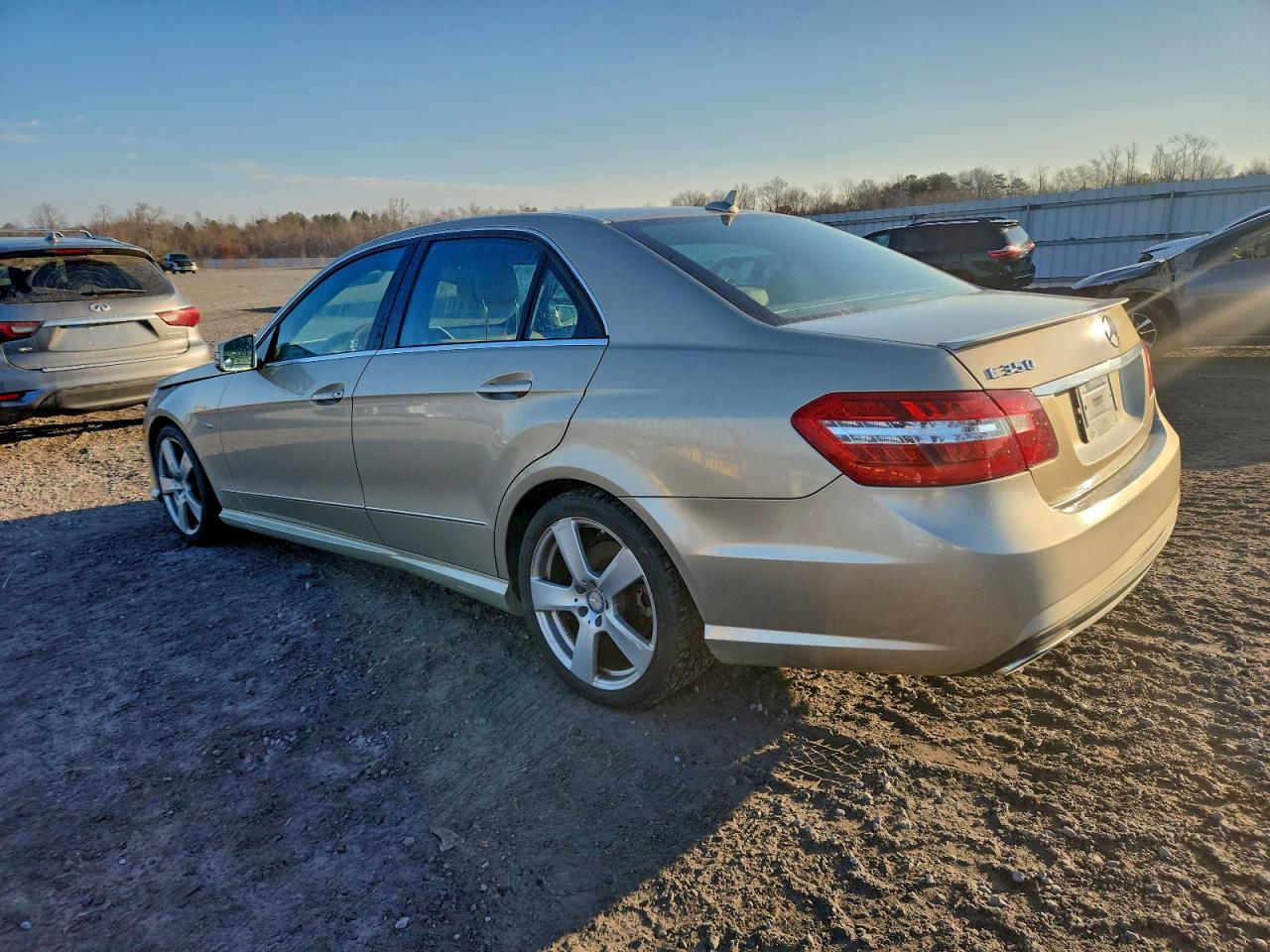 Mercedes-Benz E-Class 350 Image 3