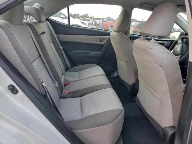 Toyota Corolla L Image 9