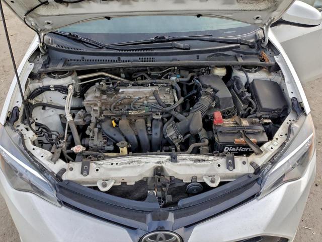 Toyota Corolla L Image 12