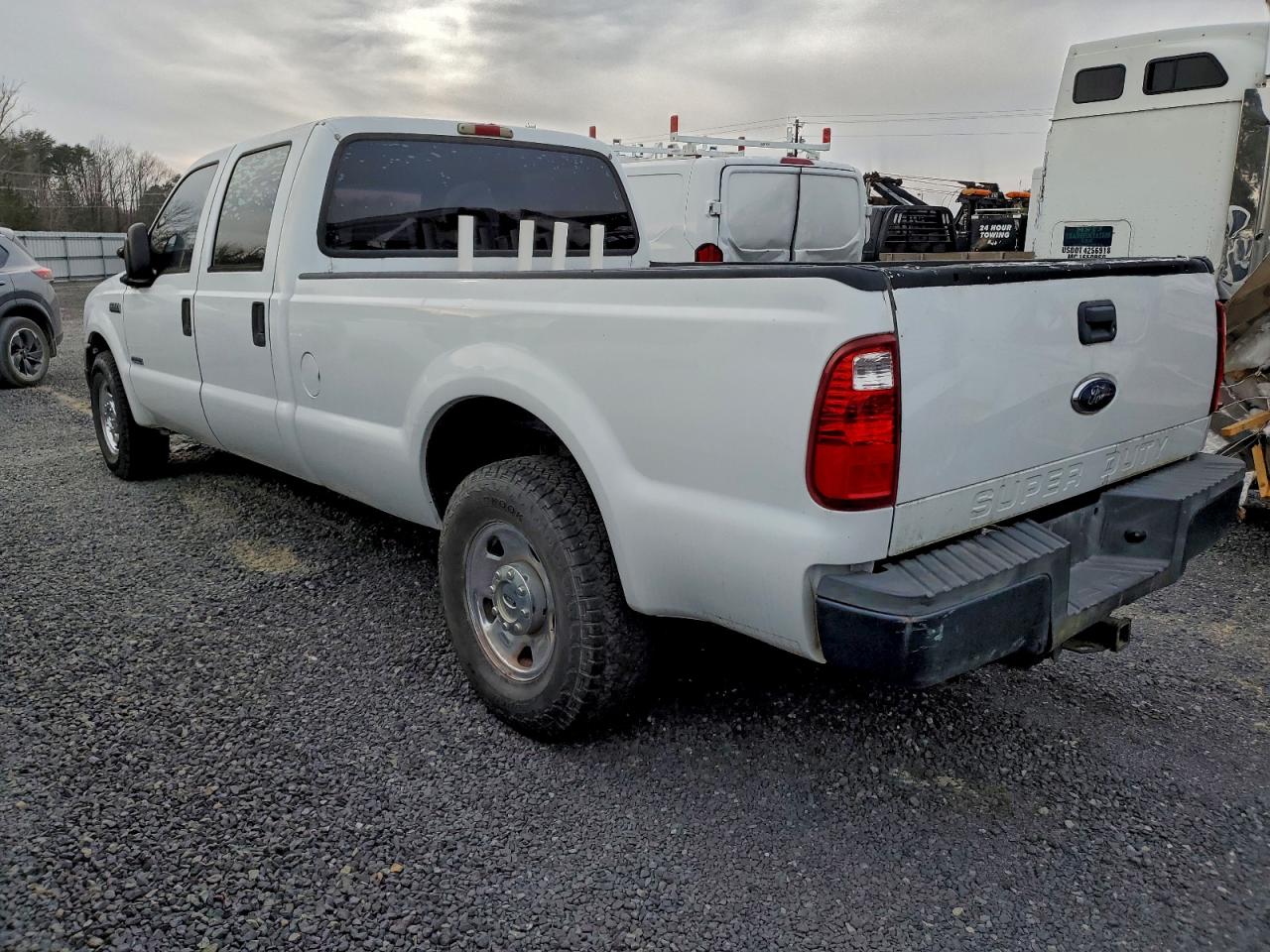 Ford F-250 Super Duty Image 3