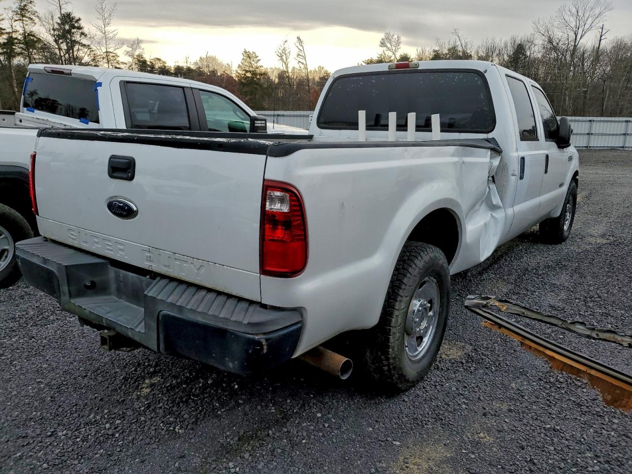 Ford F-250 Super Duty Image 2