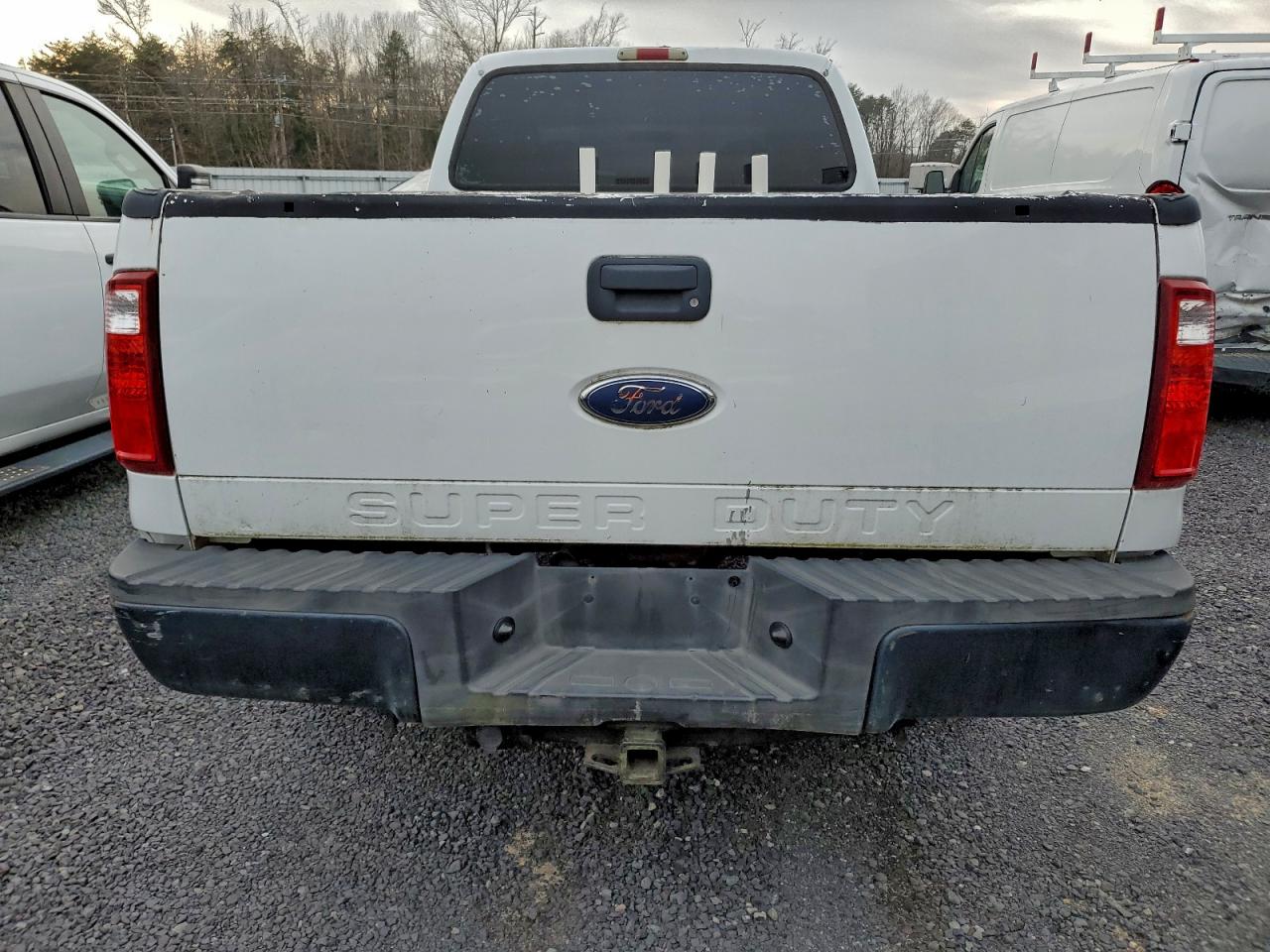 Ford F-250 Super Duty Image 5