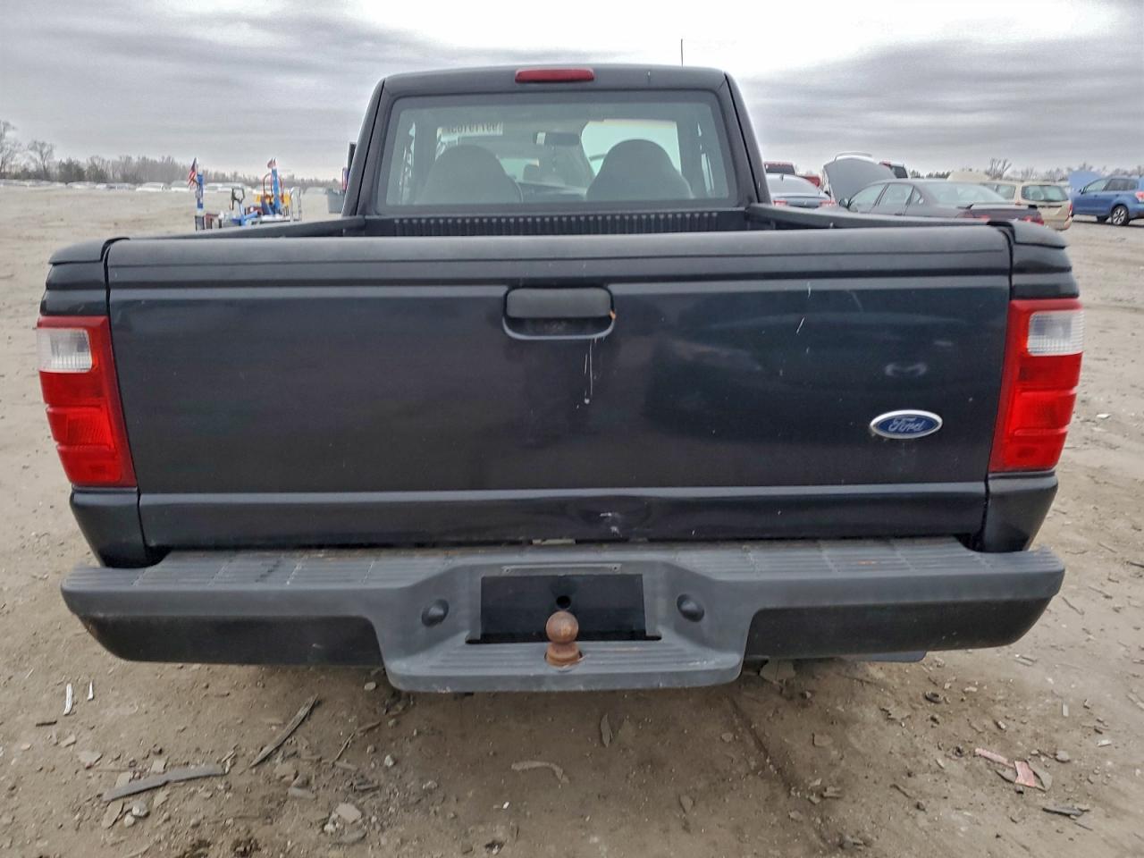 Ford Ranger Super Cab Image 4