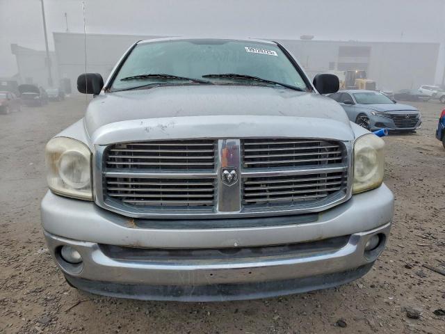 Dodge Ram 1500 St Image 4