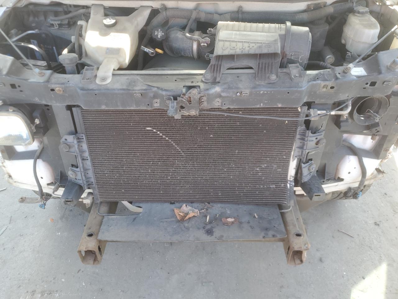 Chevrolet Express Image 11