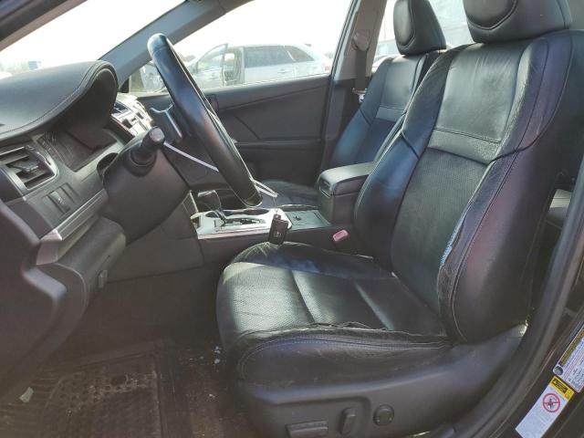 Toyota Camry Base Image 2