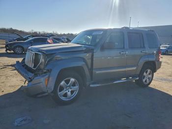  Salvage Jeep Liberty