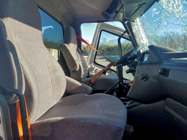 International Lt625 Image 4