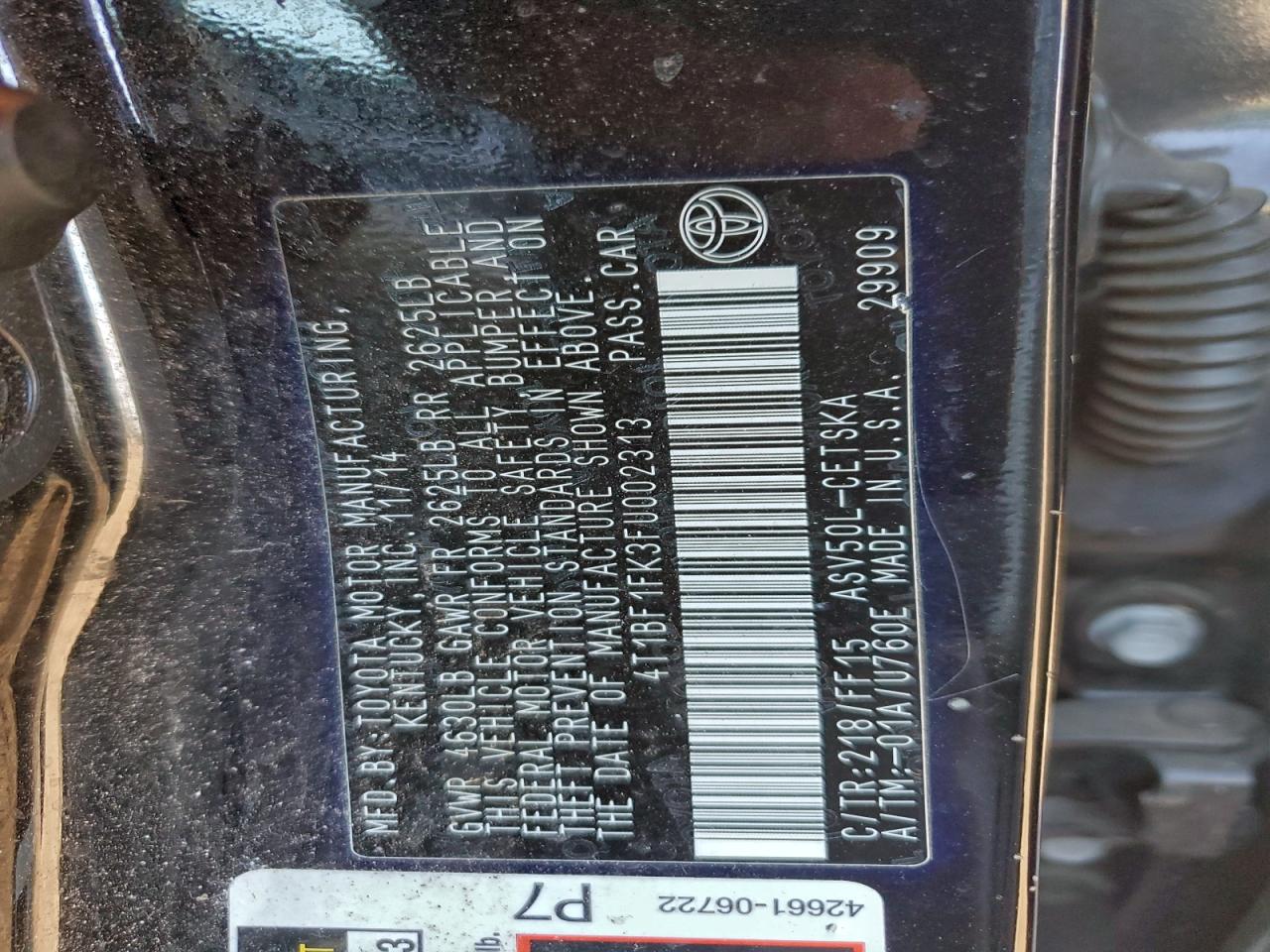 Toyota Camry Le Image 12