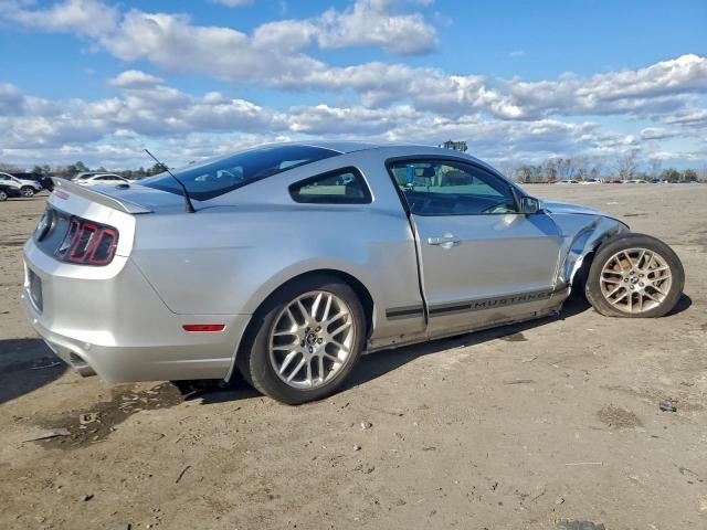 Ford Mustang Image 11