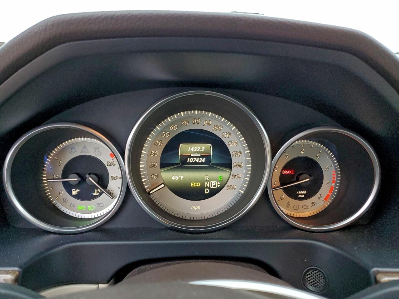 Mercedes-Benz E-Class 350 4matic Image 10