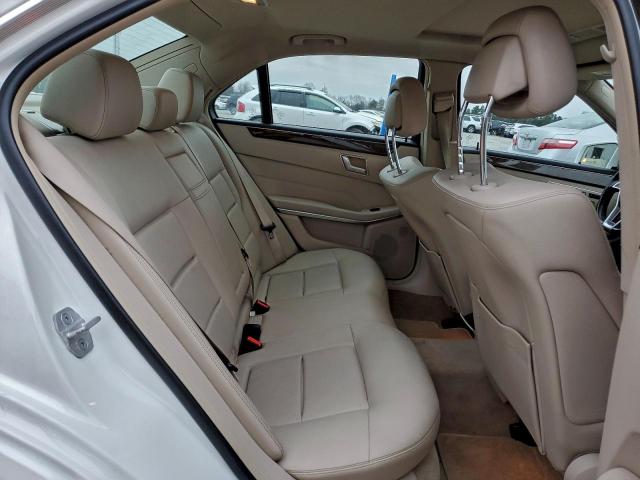 Mercedes-Benz E-Class 350 4matic Image 9