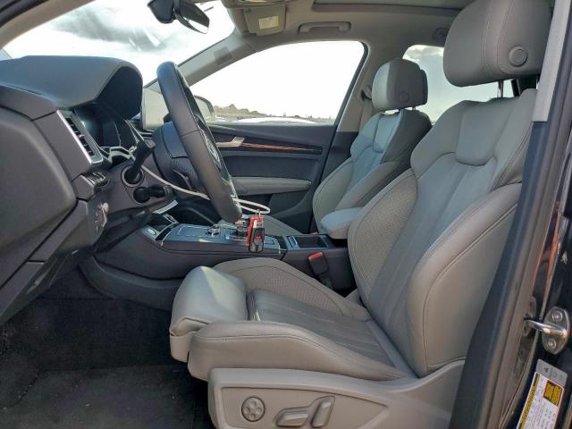 Audi Q5 Prestige Image 8