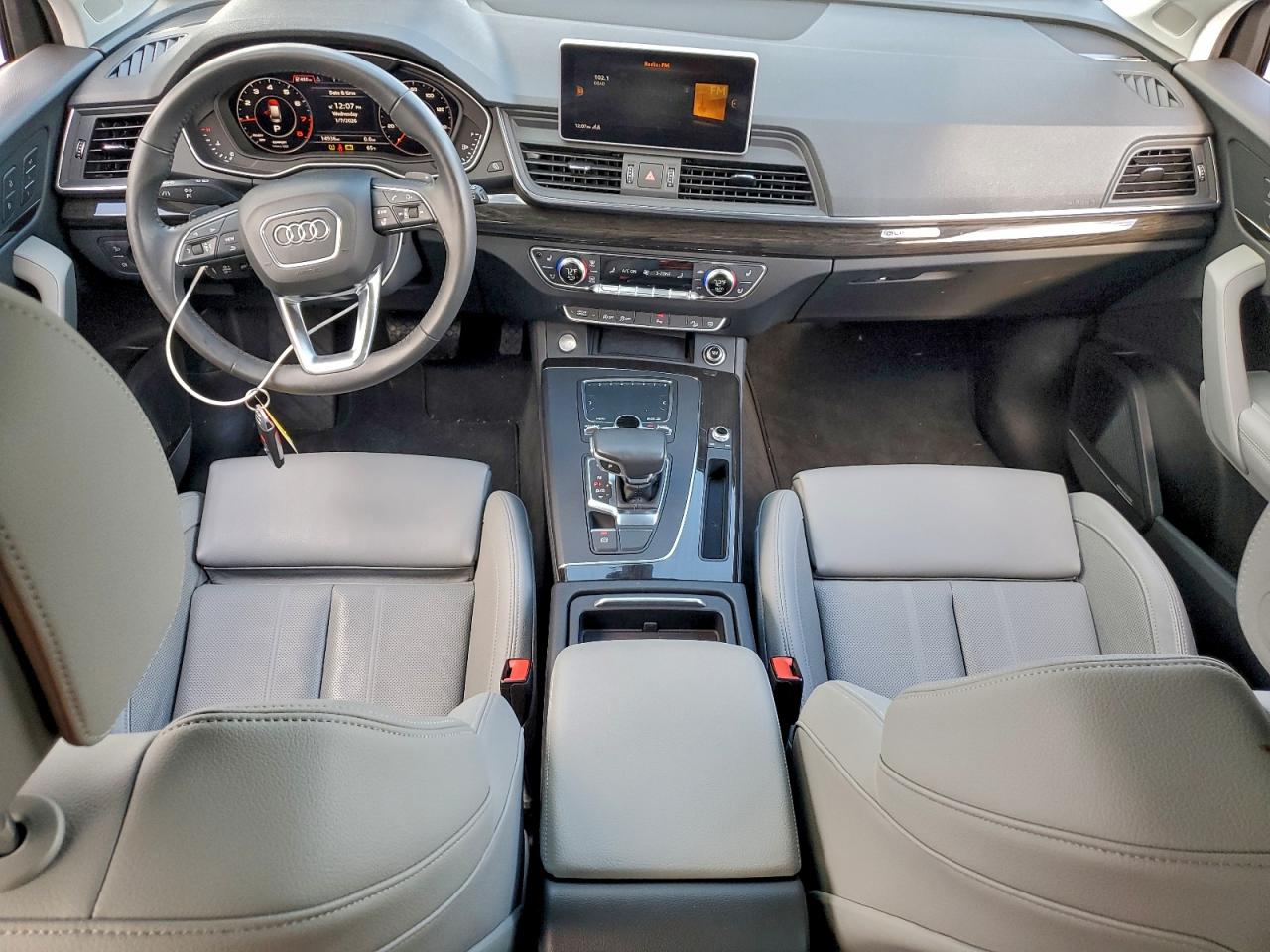 Audi Q5 Prestige Image 13