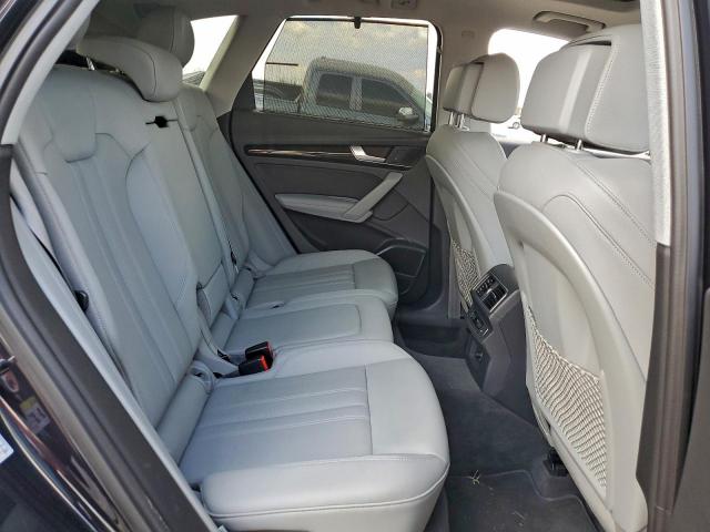 Audi Q5 Prestige Image 9