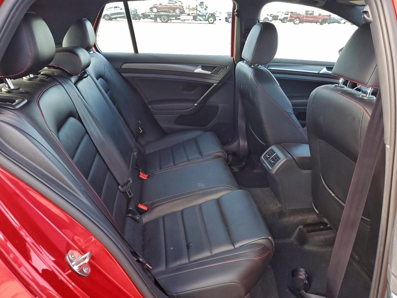 Volkswagen GTI S/se Image 12