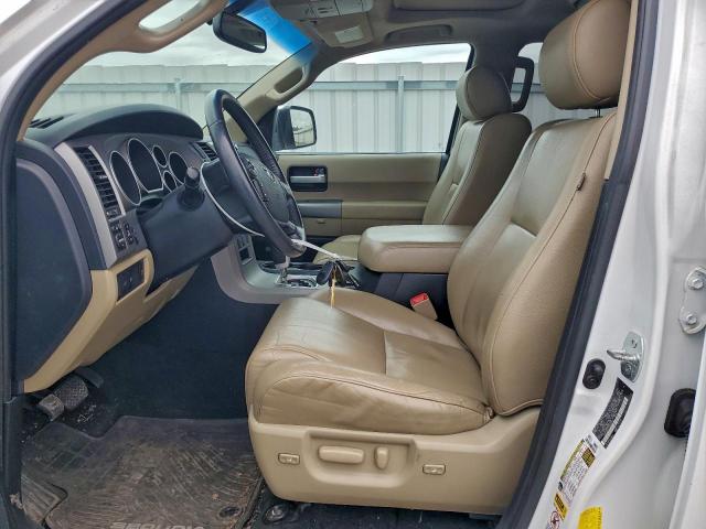 Toyota Sequoia Limited Image 8