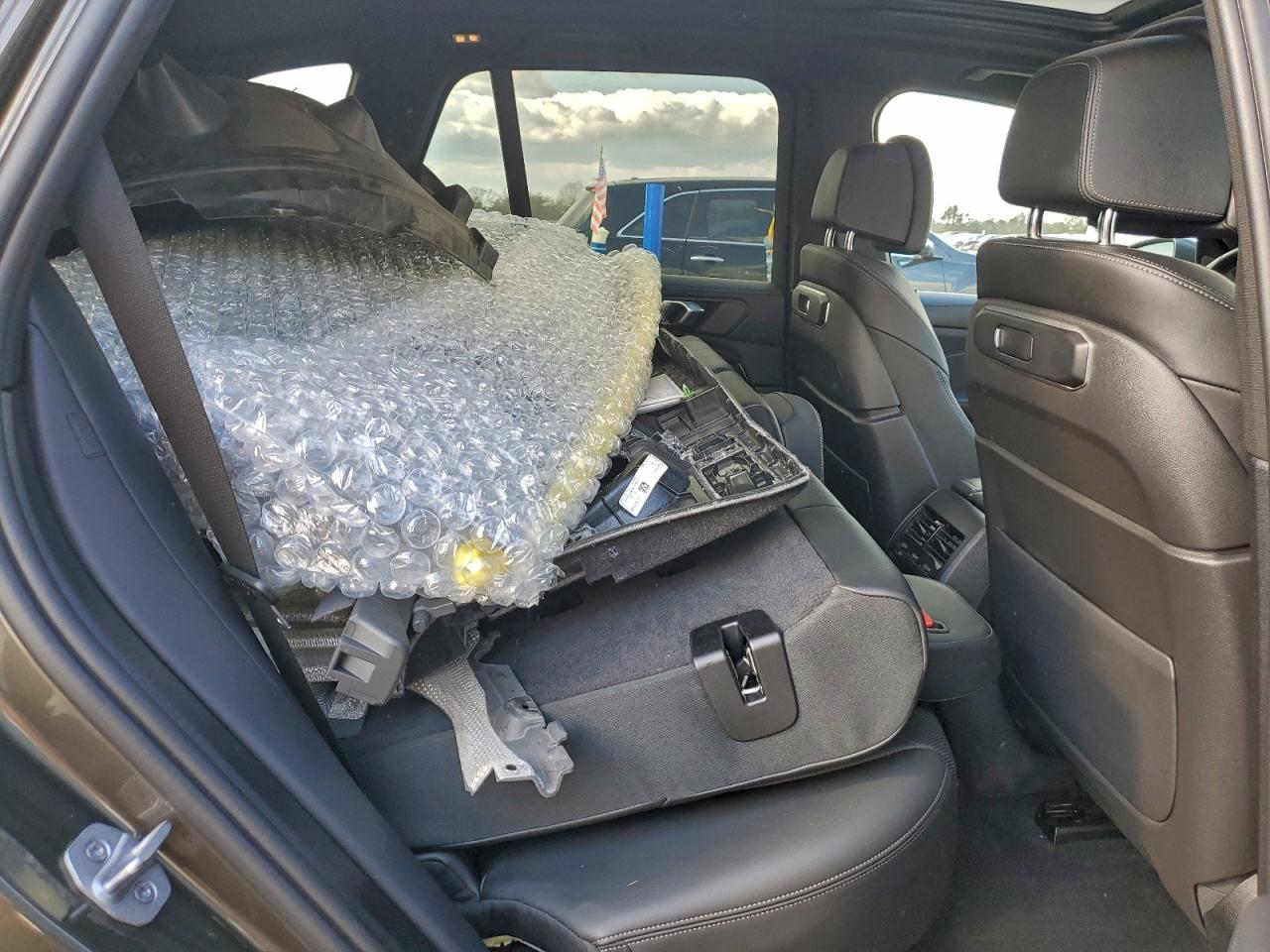 BMW X Series Xdrive50e Image 5