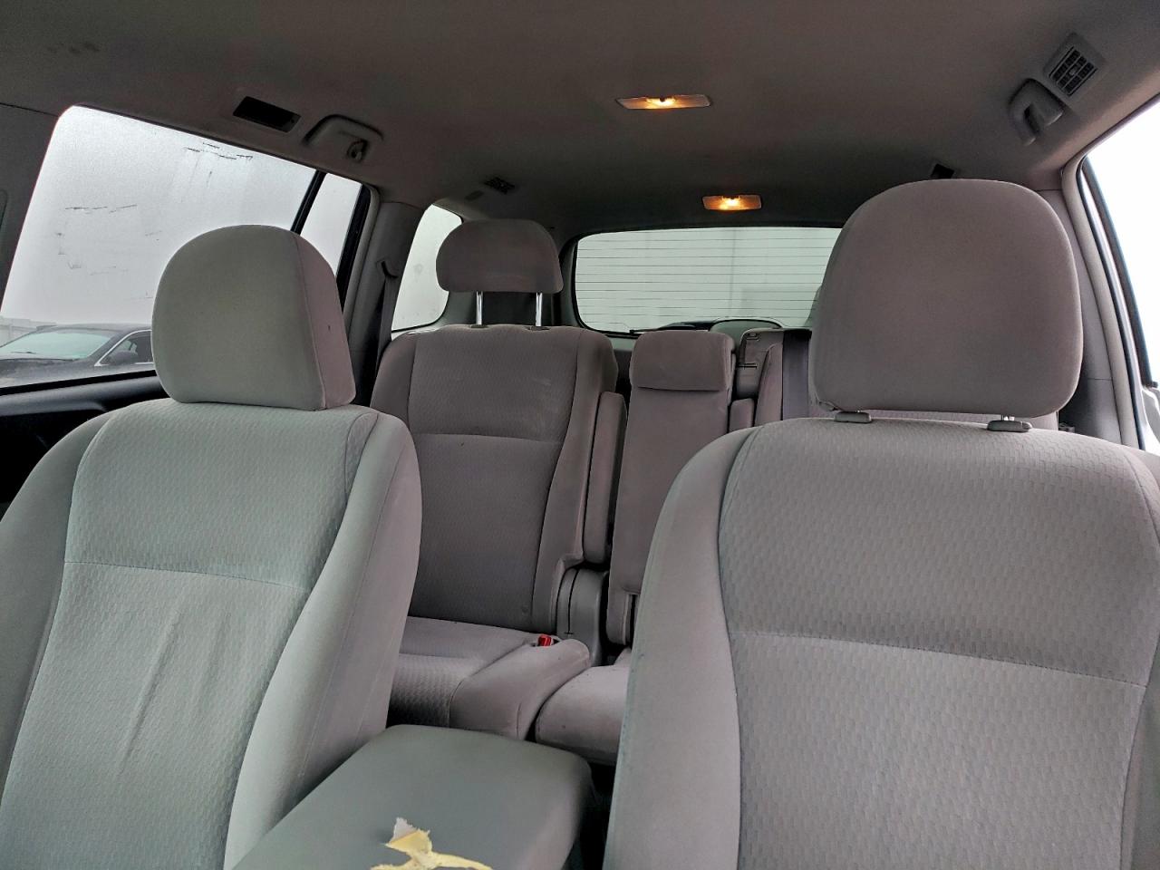 Toyota Highlander Image 8