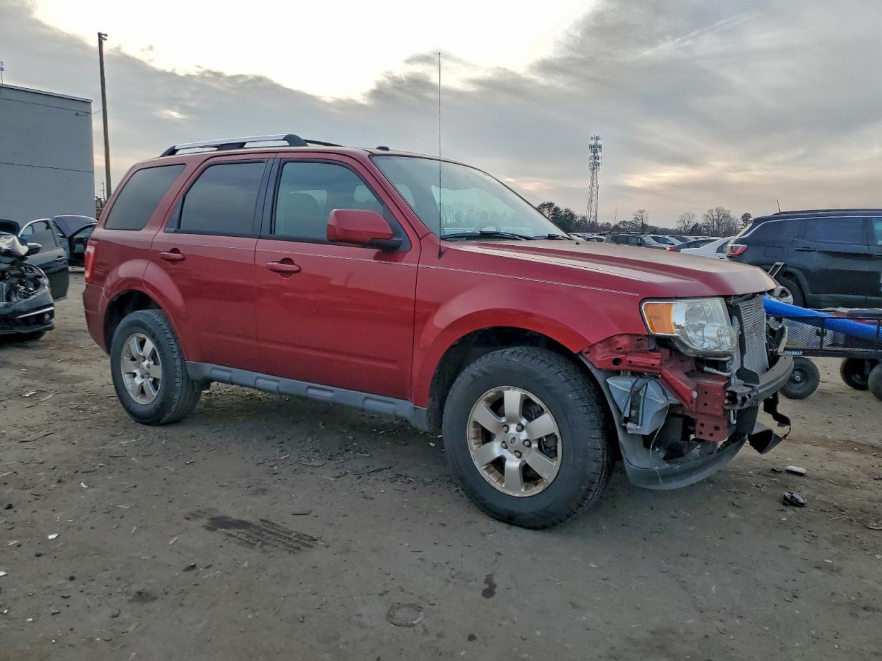 Ford Escape Limited Image 3