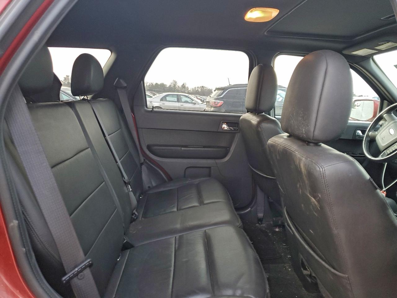 Ford Escape Limited Image 12