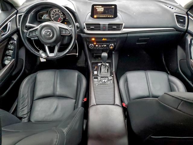 Mazda 3 Touring Image 6