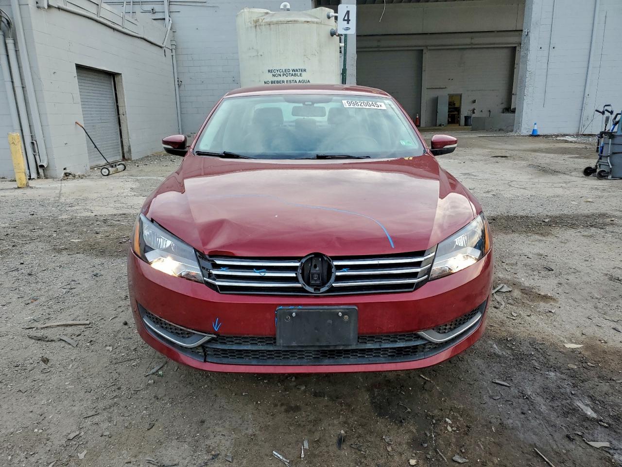 Volkswagen Passat S Image 4