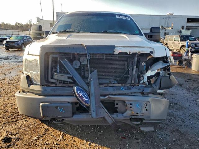 Ford F-150 Super Cab Image 4