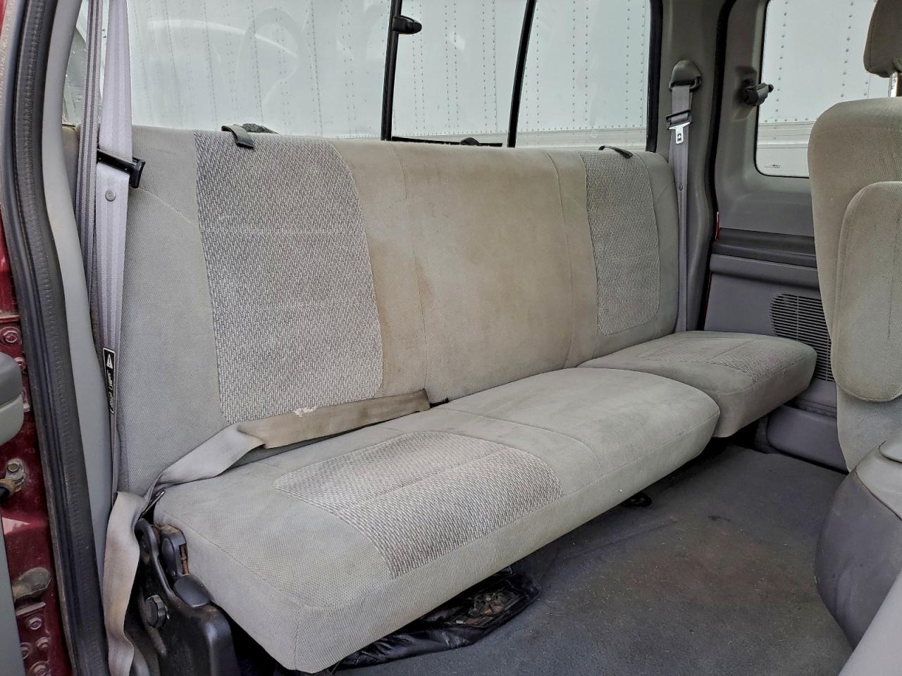 Ford F-350 Super Duty Image 11