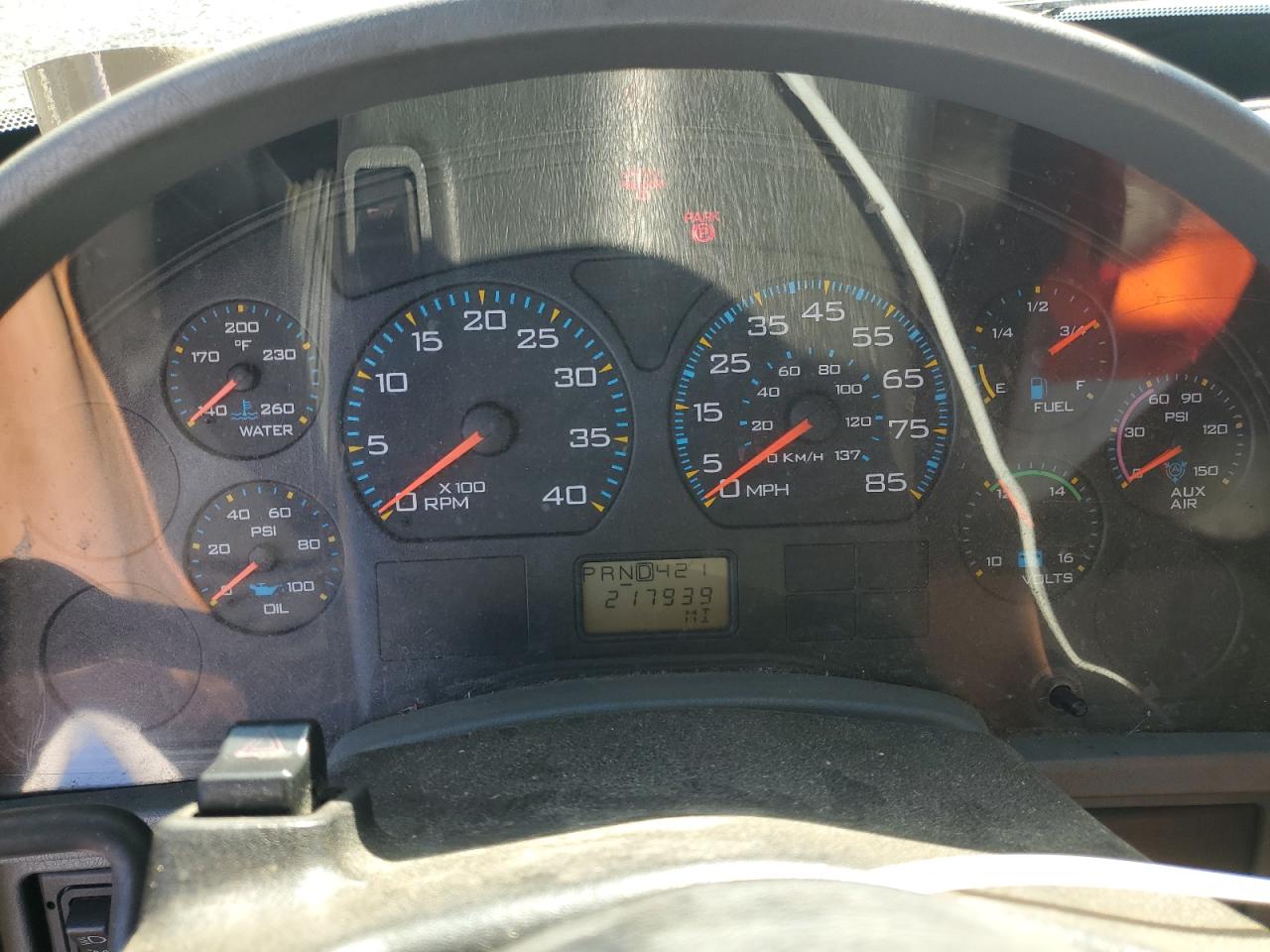 International 4300 4300 Image 8