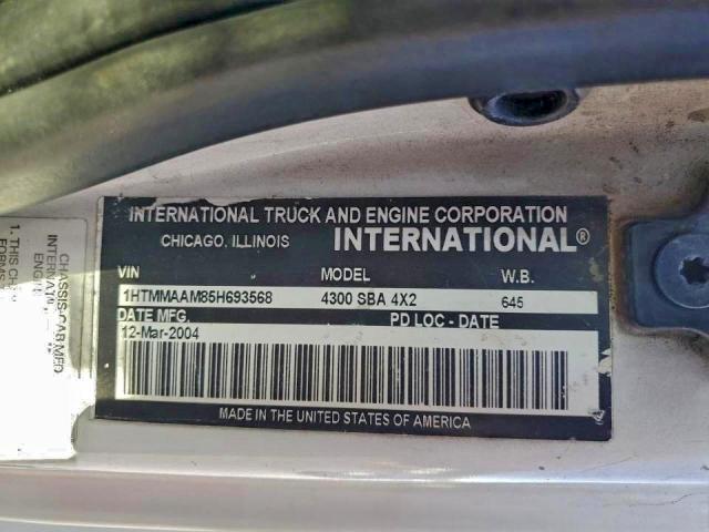 International 4300 4300 Image 9