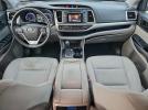 Toyota Highlander Le Image 5