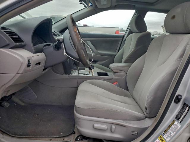 Toyota Camry Ce Image 5