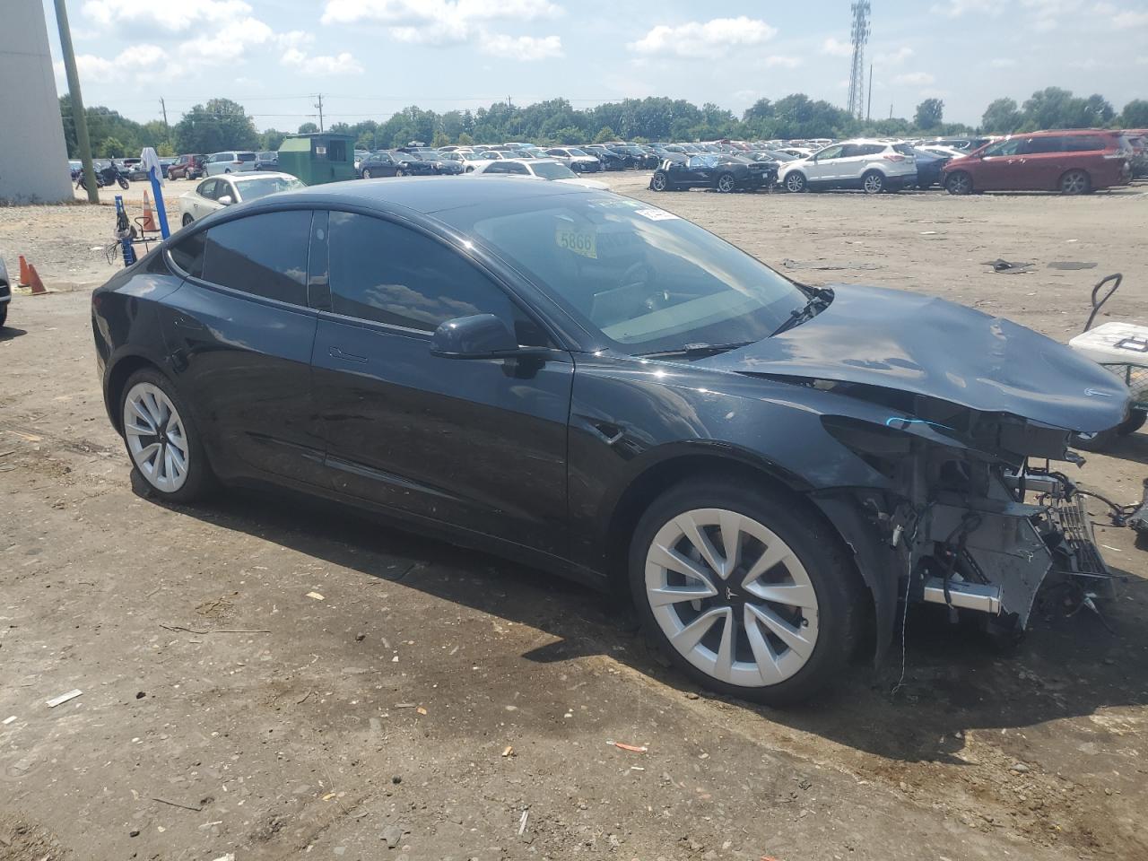 Tesla Model 3 Image 3