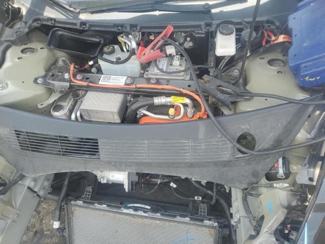 Tesla Model 3 Image 11