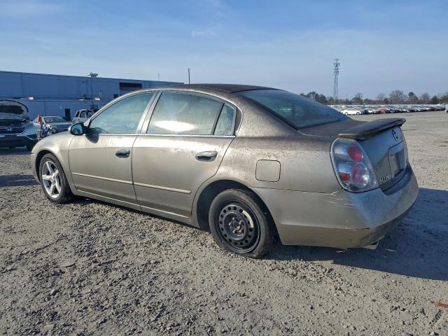 Nissan Altima Se Image 2