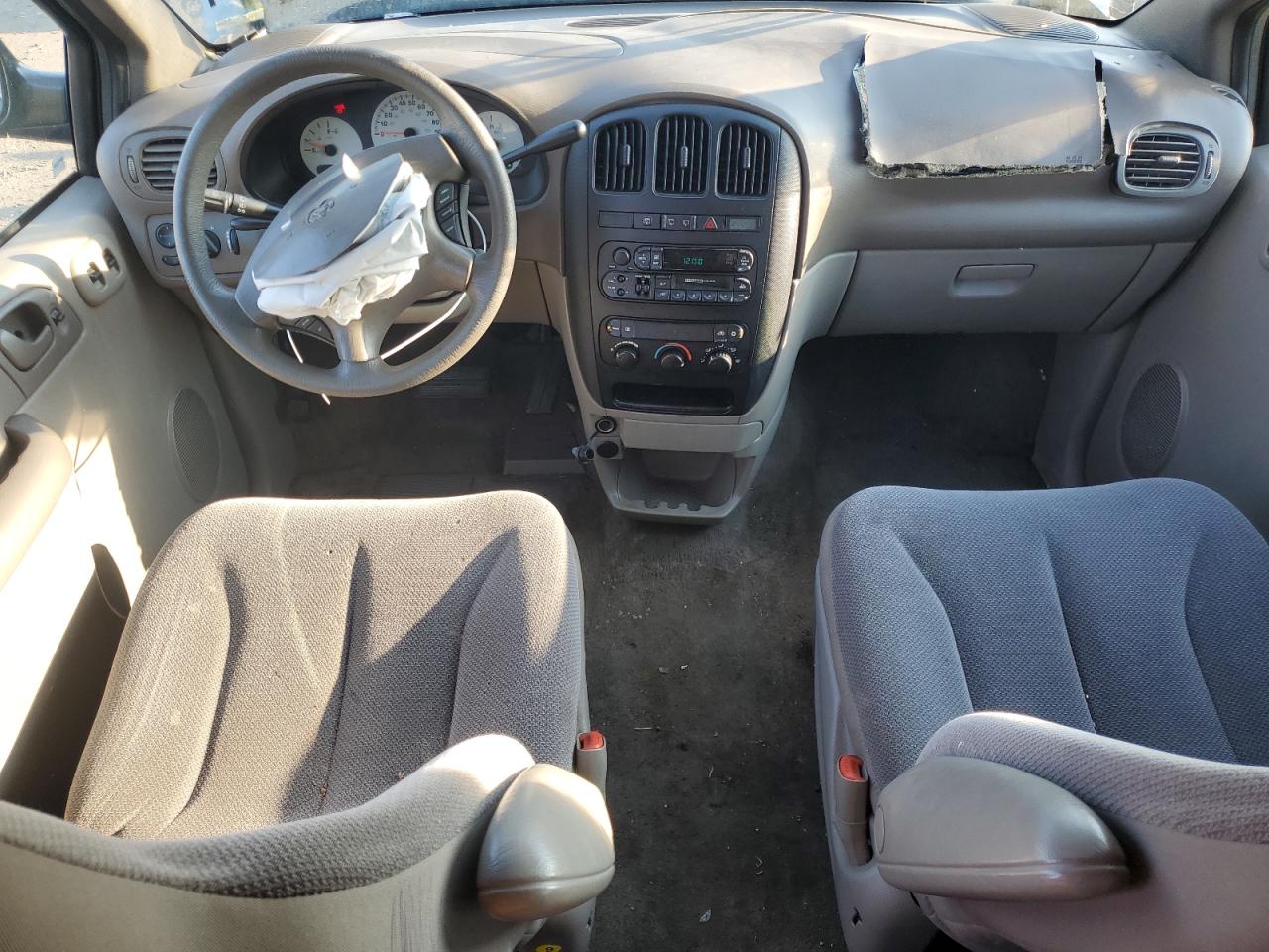 Dodge Caravan Se Image 12
