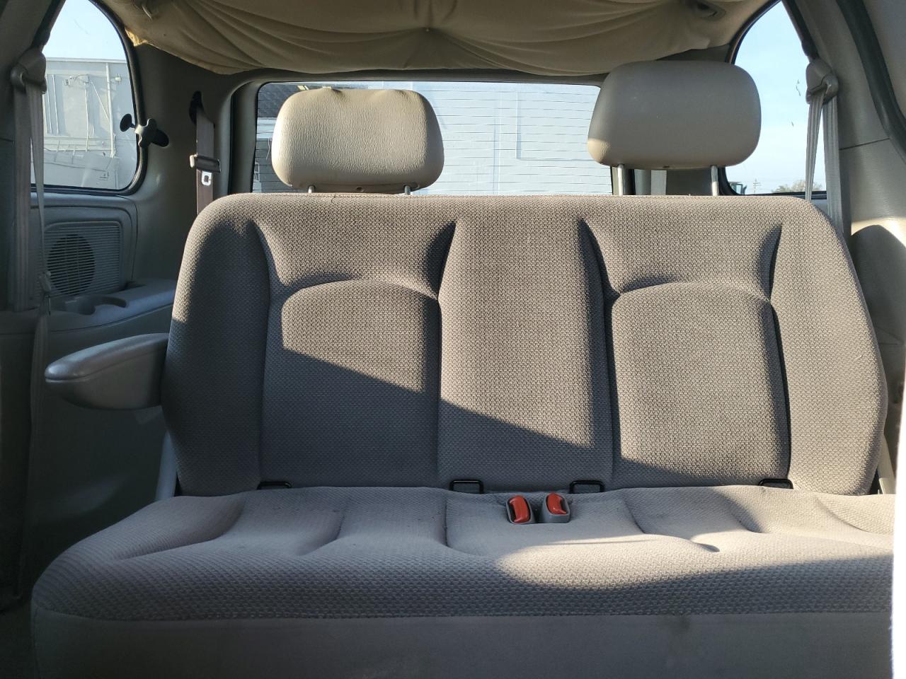 Dodge Caravan Se Image 8