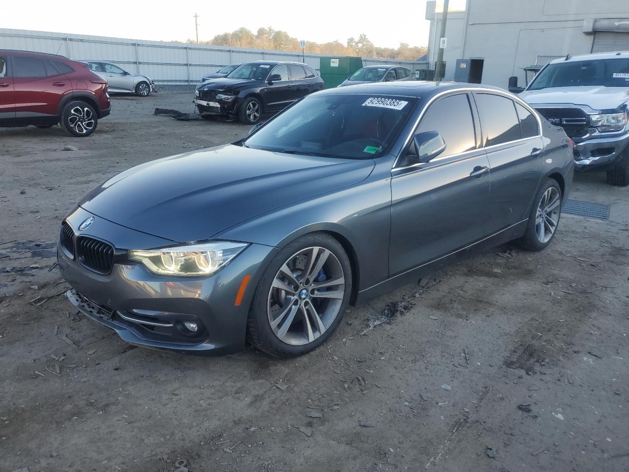 BMW 3 Series Xi Image 1