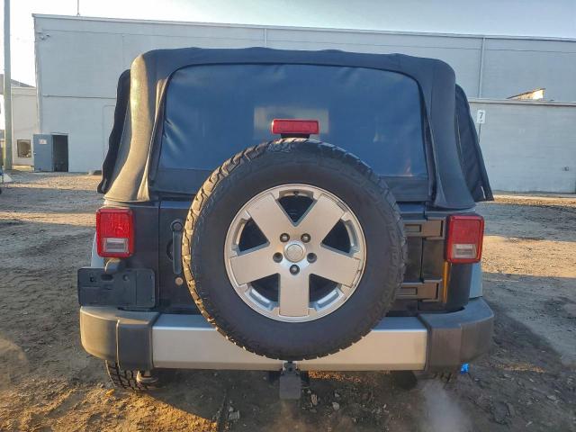 Jeep Wrangler Sahara Image 3