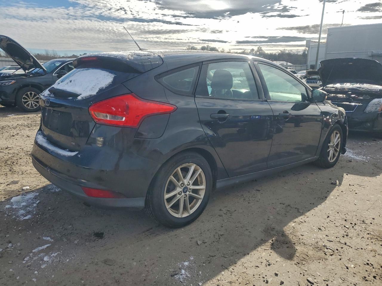 Ford Focus Se Image 2