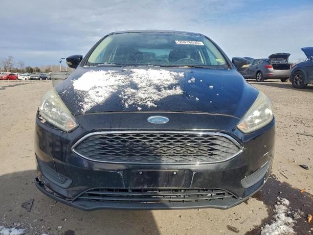 Ford Focus Se Image 6