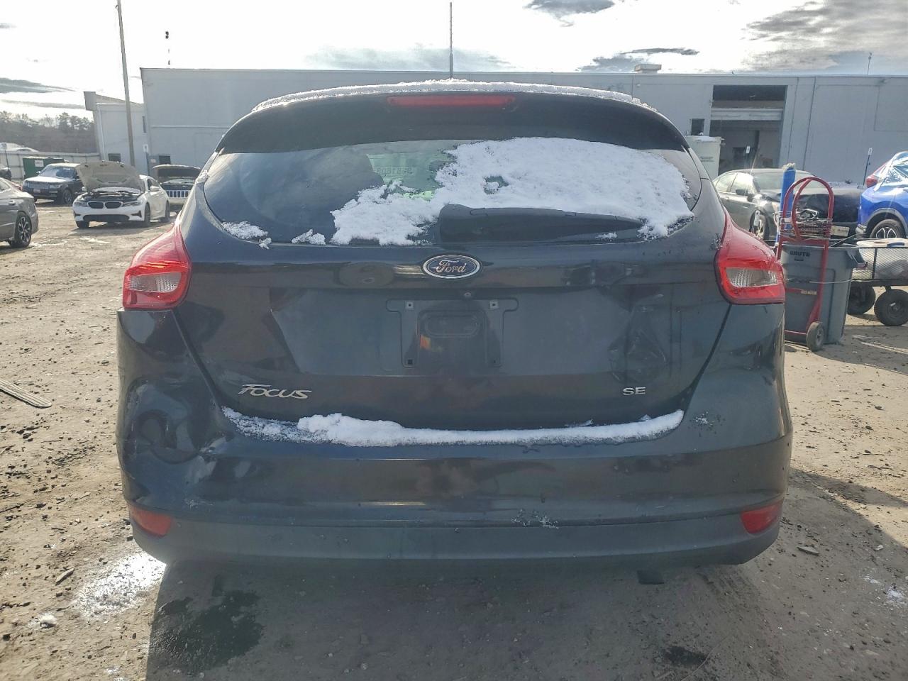 Ford Focus Se Image 9