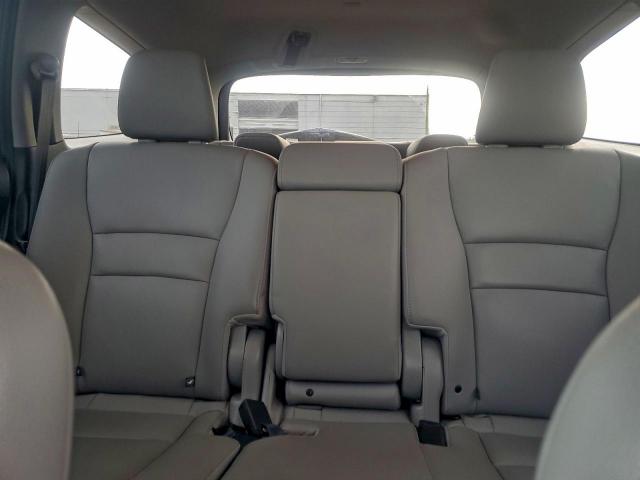 Honda Pilot Touring Image 11