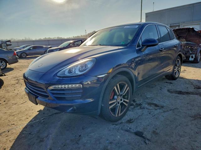  Salvage Porsche Cayenne